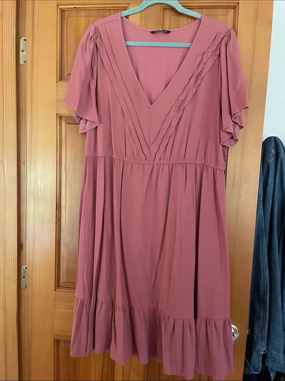 BloomChic V-Neck Ruffle Midi Dress in Dusty Rose